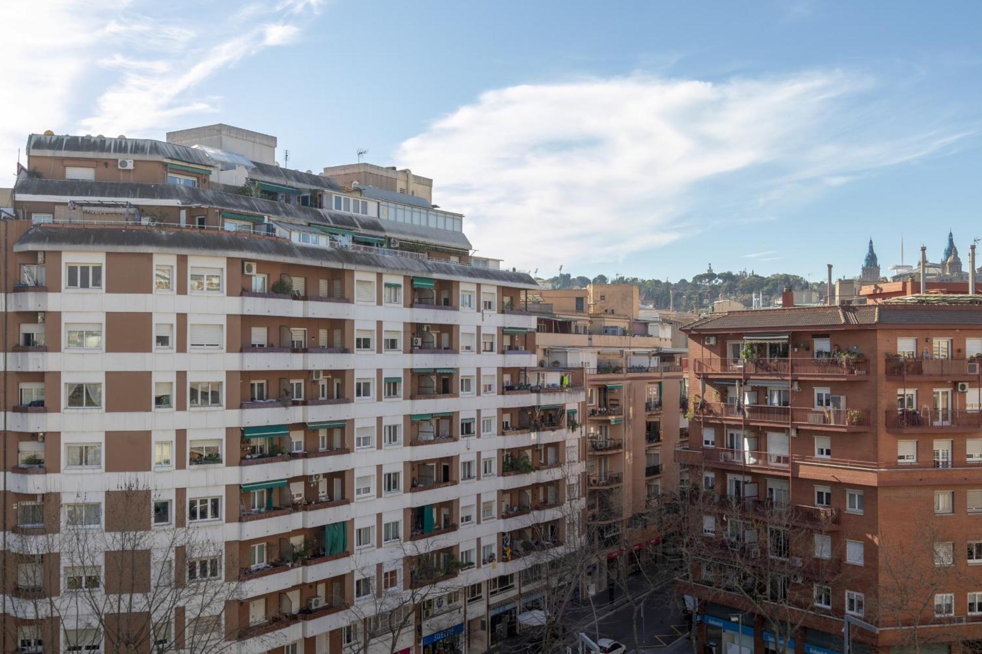 Friendly Rentals Parlament Barcelona Buitenkant foto